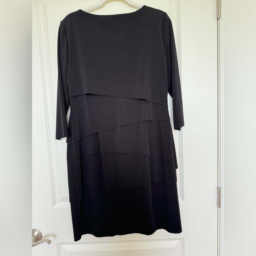 Tahari ASL Tiered Dress 3/4 Sleeves - Black - 12